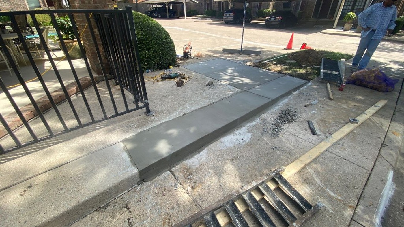 During: Fresh Pour Finished – Frankford Rd, Dallas TX