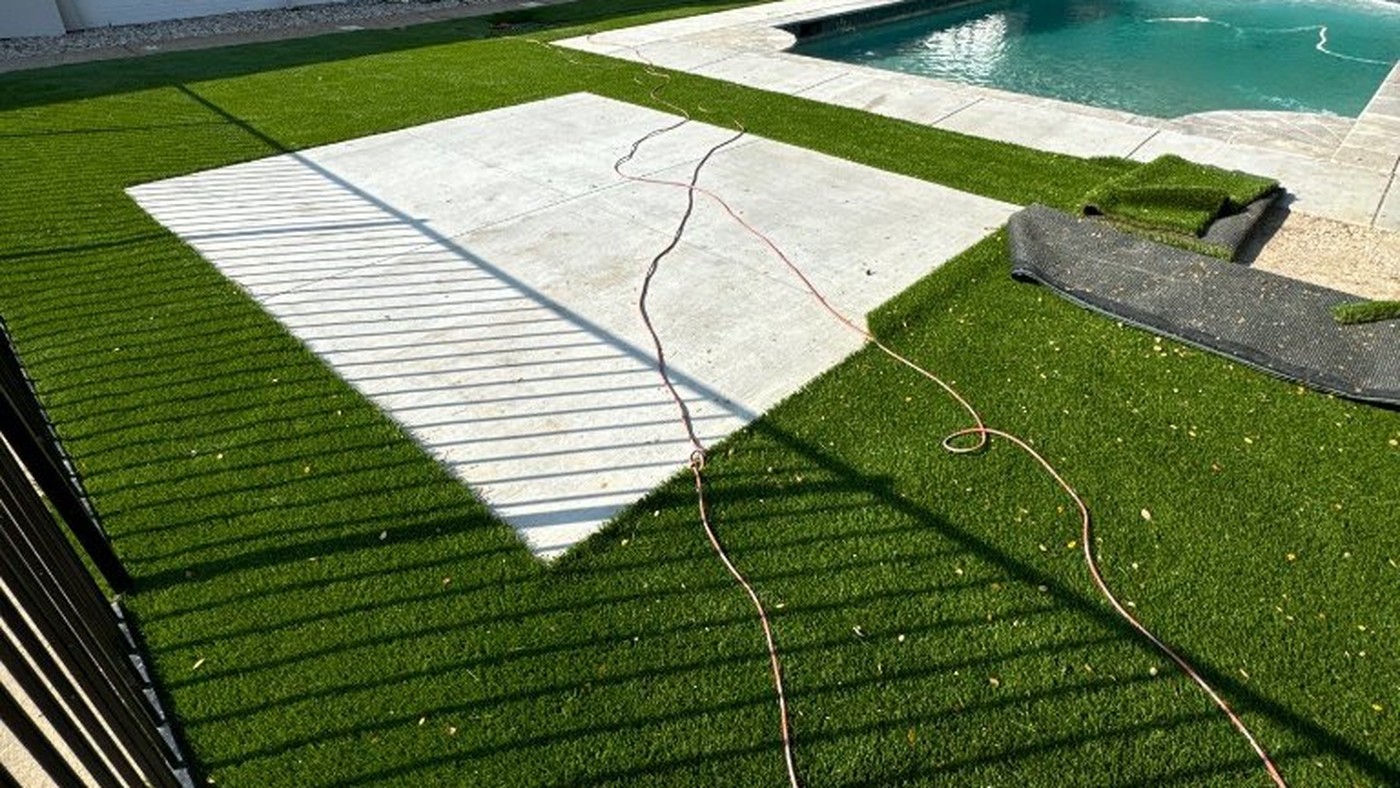 After: Premium Synthetic Grass Installation – Gateridge, Dallas